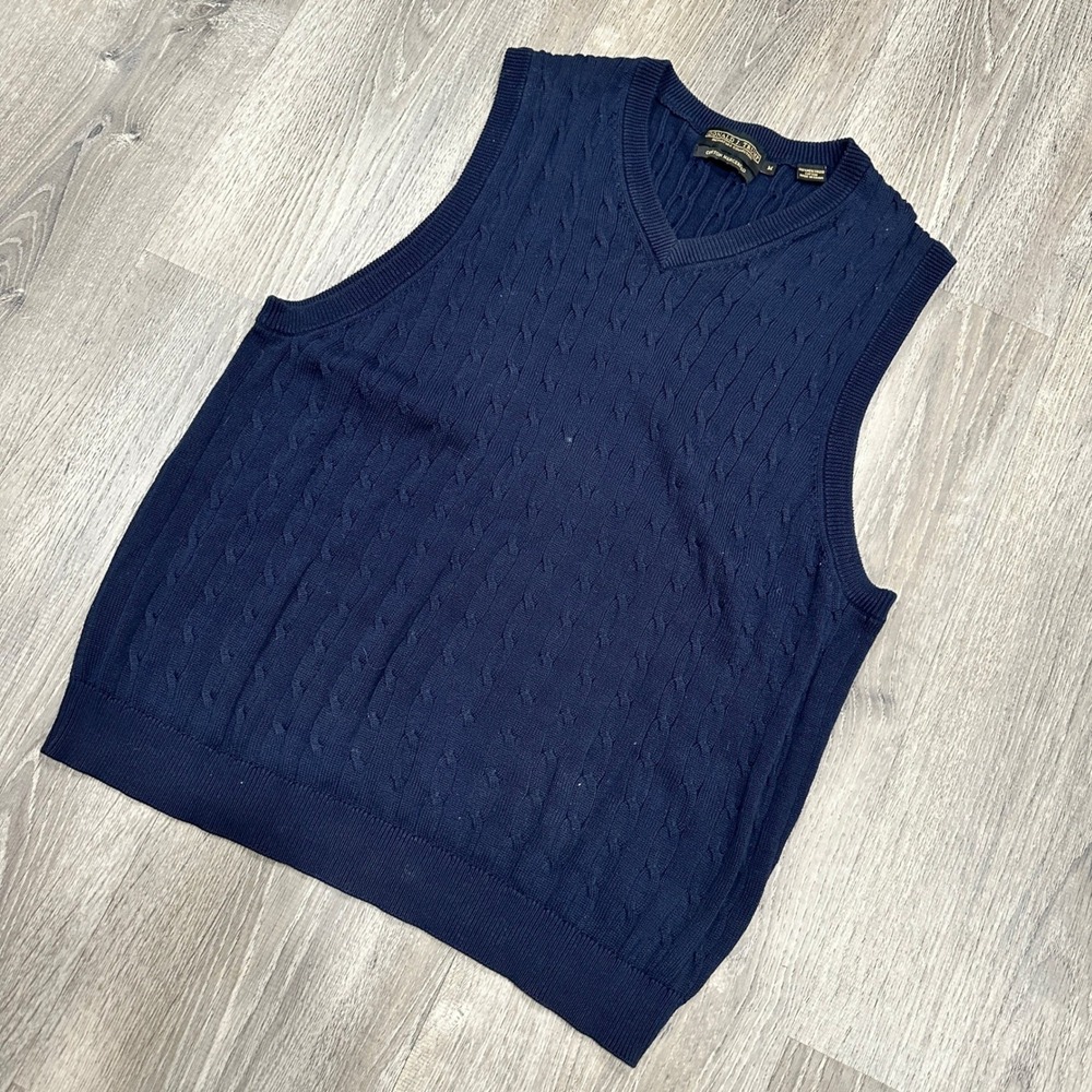 Donald J Trump Signature Collection Mens M Navy Cable Knit V-Neck Sweater‎ Vest